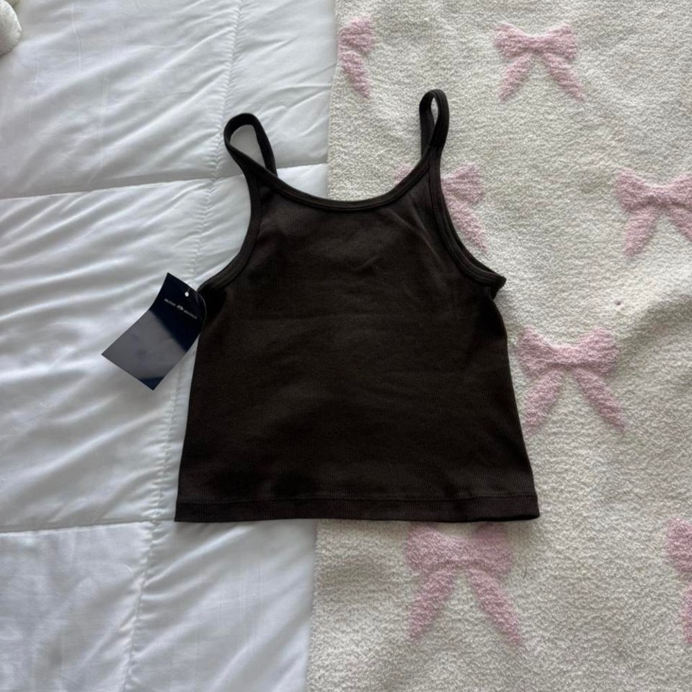 Brandy Melville Chocolate brown cropped ribbed tank top - Picture 6 of 7